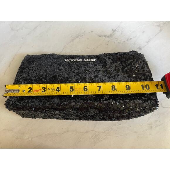 VICTORIAS SECRET Sequin Clutch - Picture 6 of 7